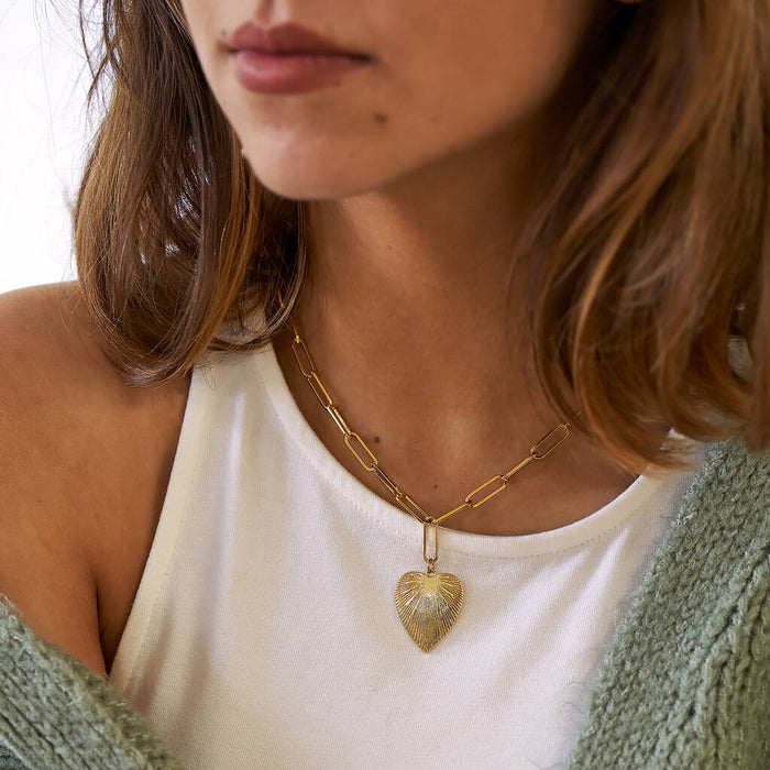 Heart and Chunky Chain Necklace