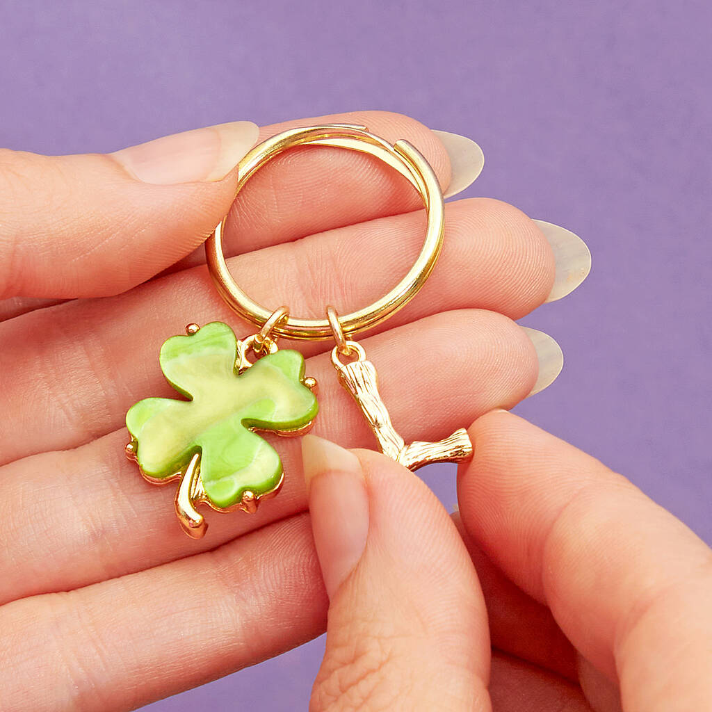 Good Luck Girlie Clover Keyring