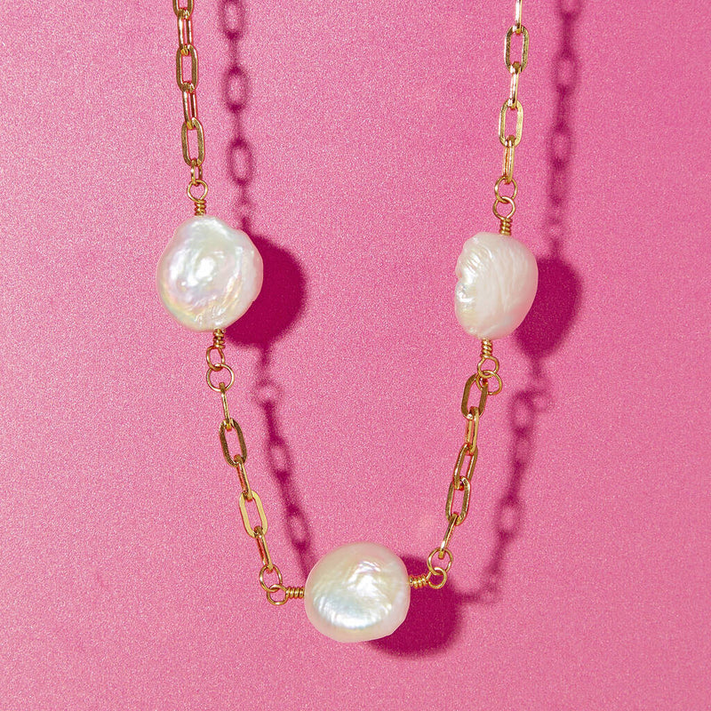 Sunkissed Pearl And Chain Necklace